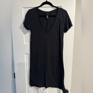 Bobi Size XS women’s black cotton v-neck mini dress stretch cotton